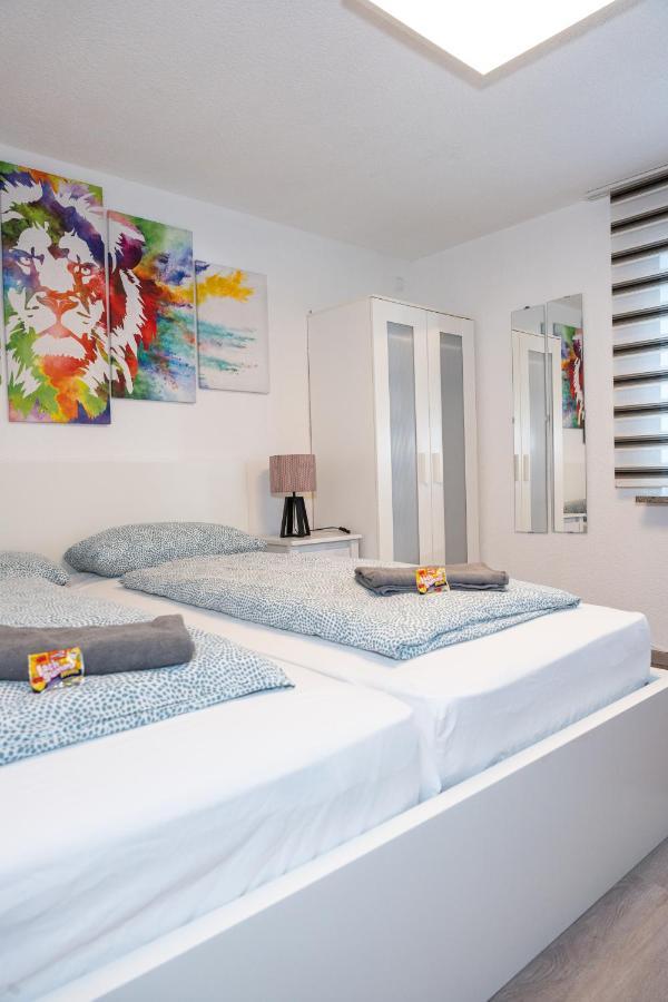 #3 Bequemes Zimmer Mit Pool Und Garten Memmingen Exterior foto